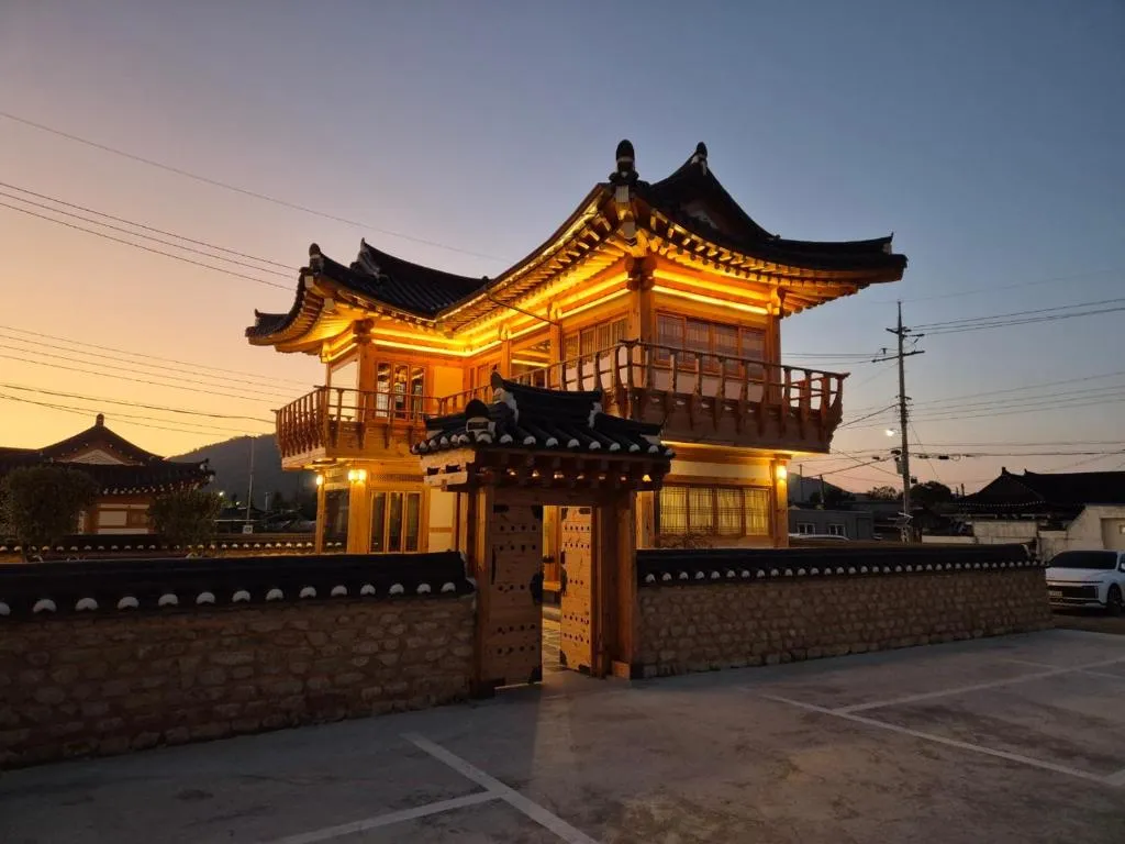 How Korean Hanok Architecture Inspires Modern Minimalism - The ...