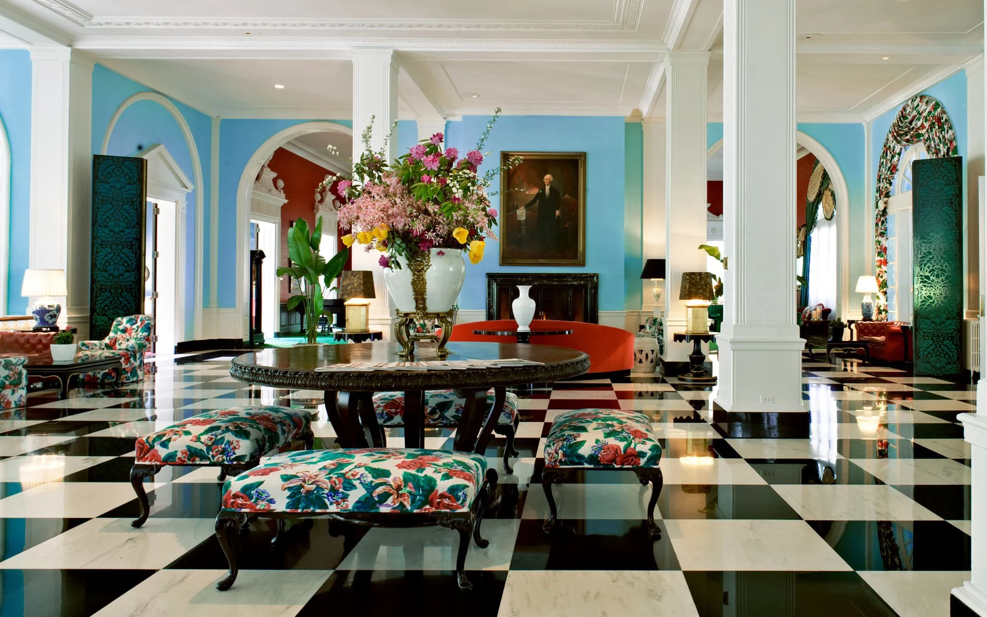 Hollywood Regency Design Style