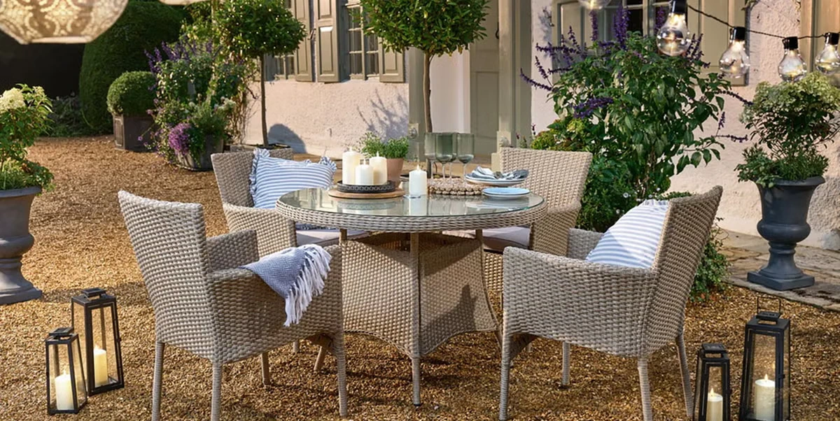 Outdoor Dining Sets for Elegant Al Fresco Living